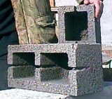 Блоки мелкоштучные керамзитобетонные двухкамерные КБС-40 (40х20х20)
