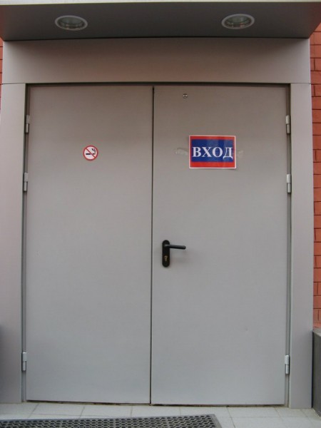 Дверь противожарные ( EI 60, 90) от 8500 руб в наличии и под заказ металл 1,5 мм